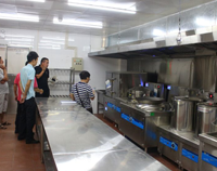 四川厨具厂为你介绍幼儿园厨房用品
