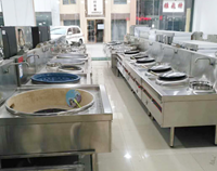 四川厨房设备生产厂家告诉你商用炉灶必备的工艺标准
